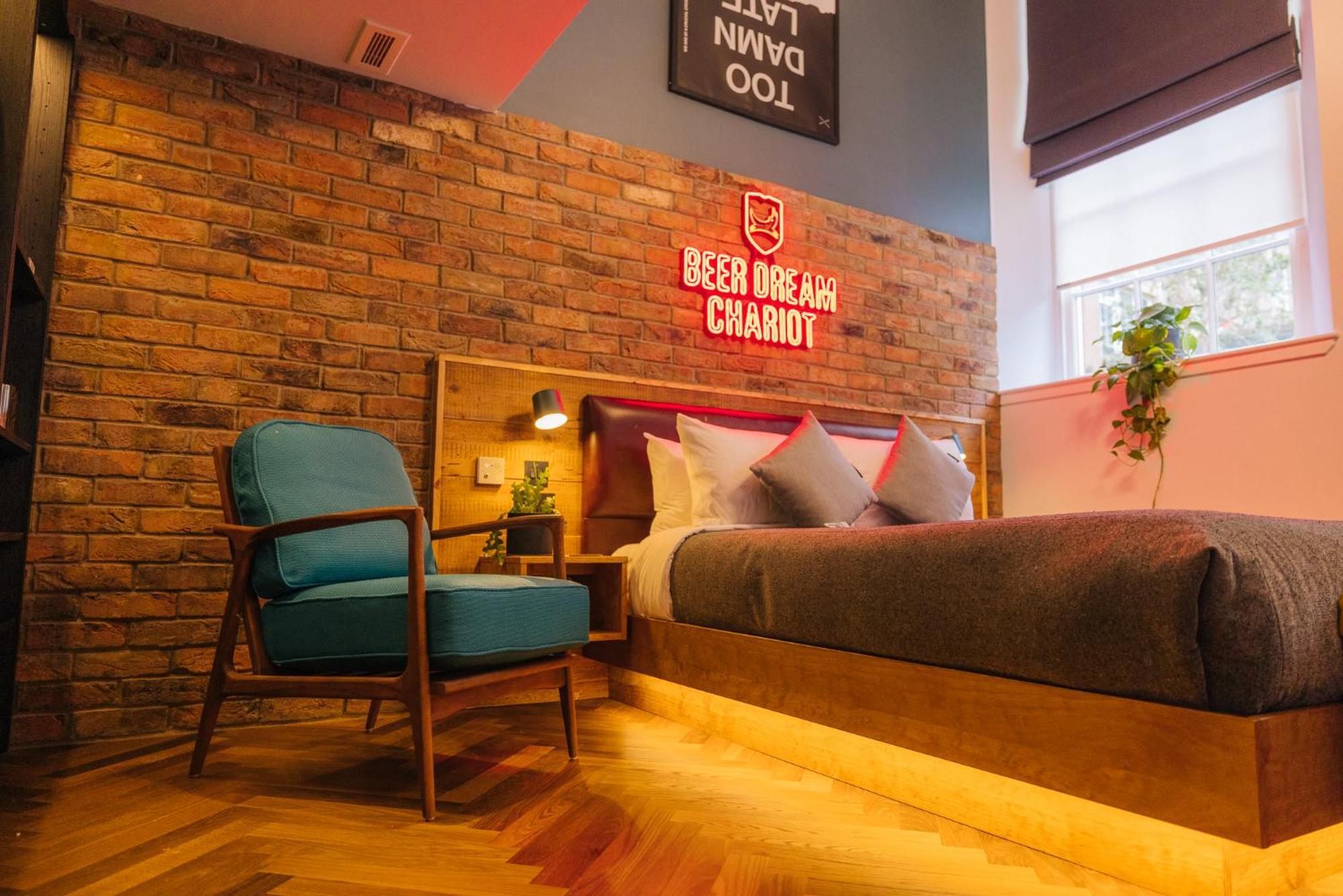 Отель Brewdog Doghouse Эдинбург Экстерьер фото